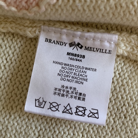 Brandy Melville cream with light blue and pink - Picture 3 of 5